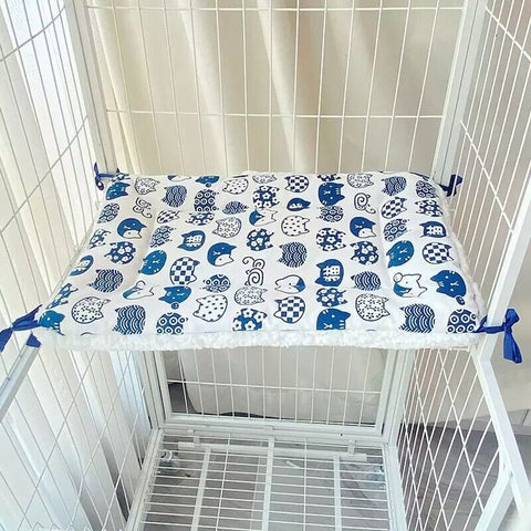 Tie-On Cat Cage Platform Pad - Blue cat pattern on white background (30x75cm)
